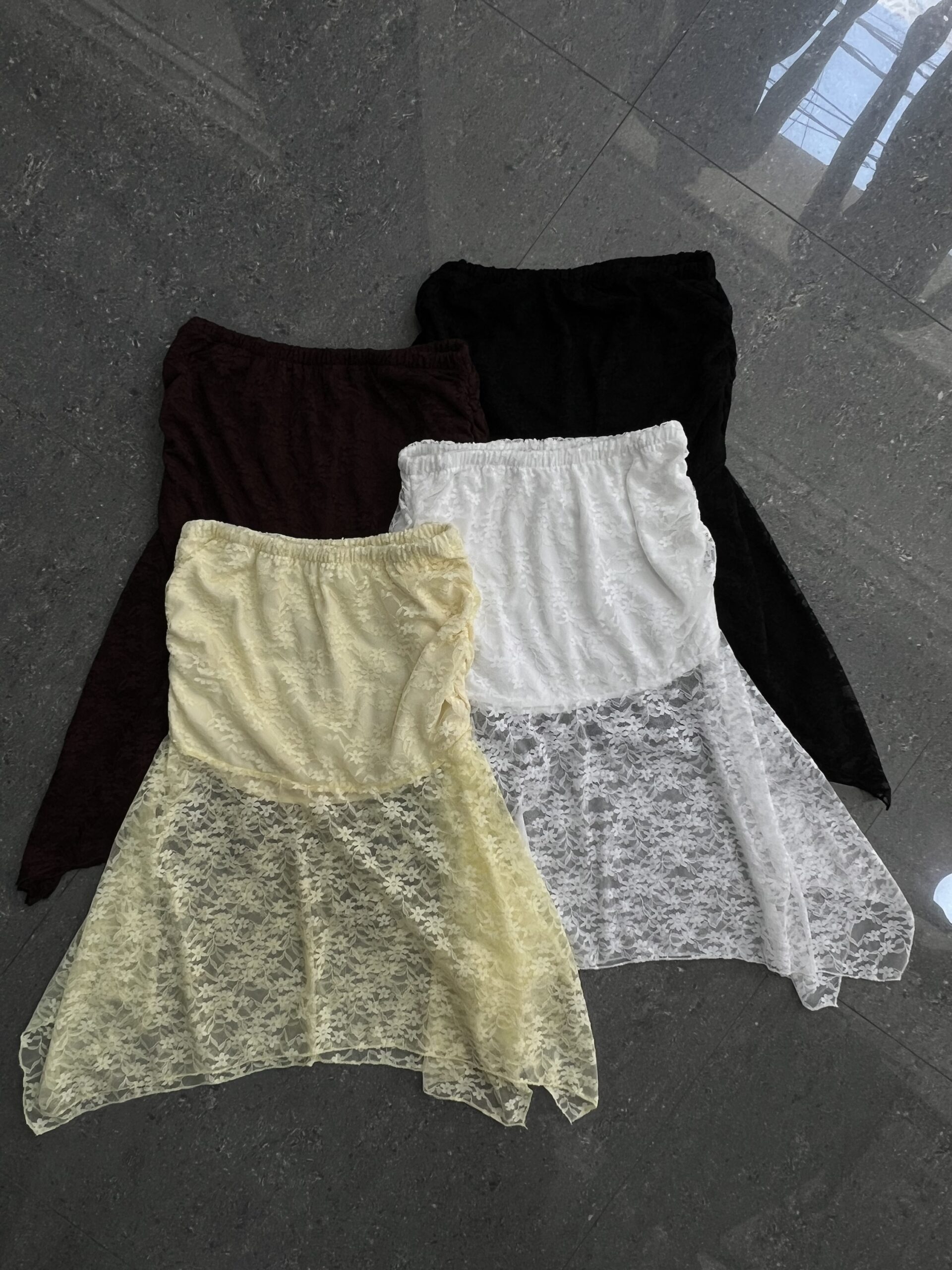 TOP/ SKIRT VERSATIL